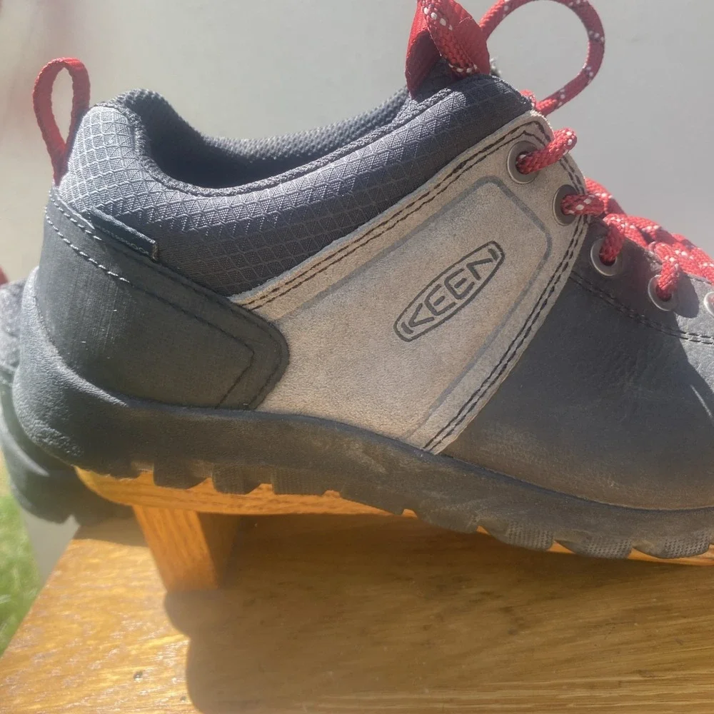 Keen Citizen Waterproof Low Shoe Mens 7 39.5 Casual Walking Hiking 1015132 Brown